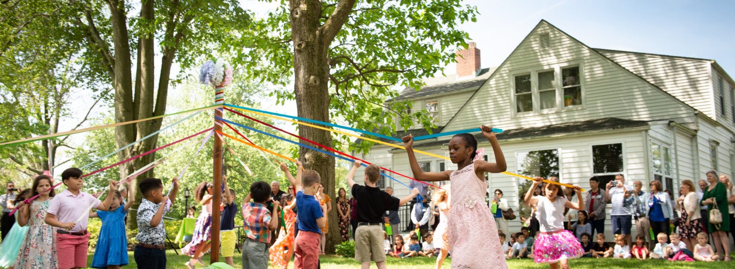 Grandparents Day at Green Hedges School in Vienna, VA. ©Vanessa Vick 2019